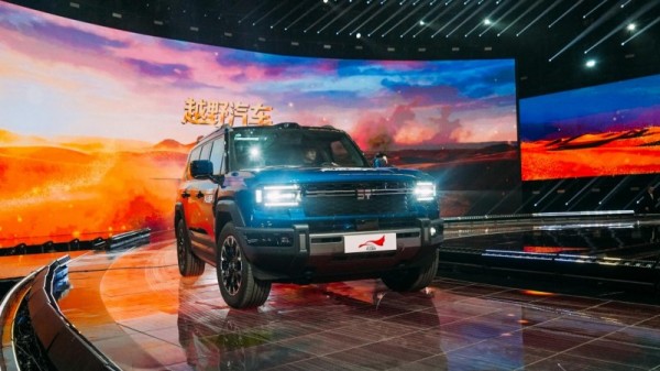 央视认证！纵横G700荣获&ldquo;风云2025年度越野汽车&rdquo;