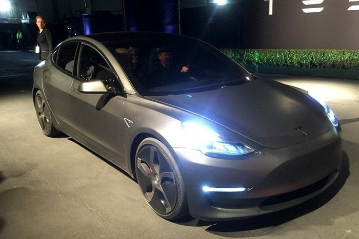特斯拉将为Model 3提供极速套件 就这个feel“倍快儿”