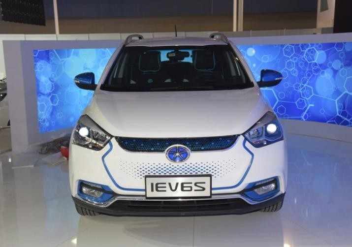武汉万帮江淮IEV6S新车到店，售价10.98万元